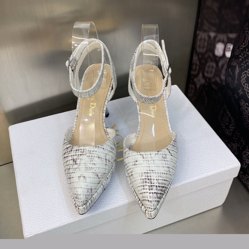 ch**an D*or high heels